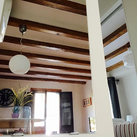 Apartments Barcelona Sagrada ภายนอก รูปภาพ