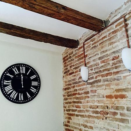 Apartments Barcelona Sagrada ภายนอก รูปภาพ