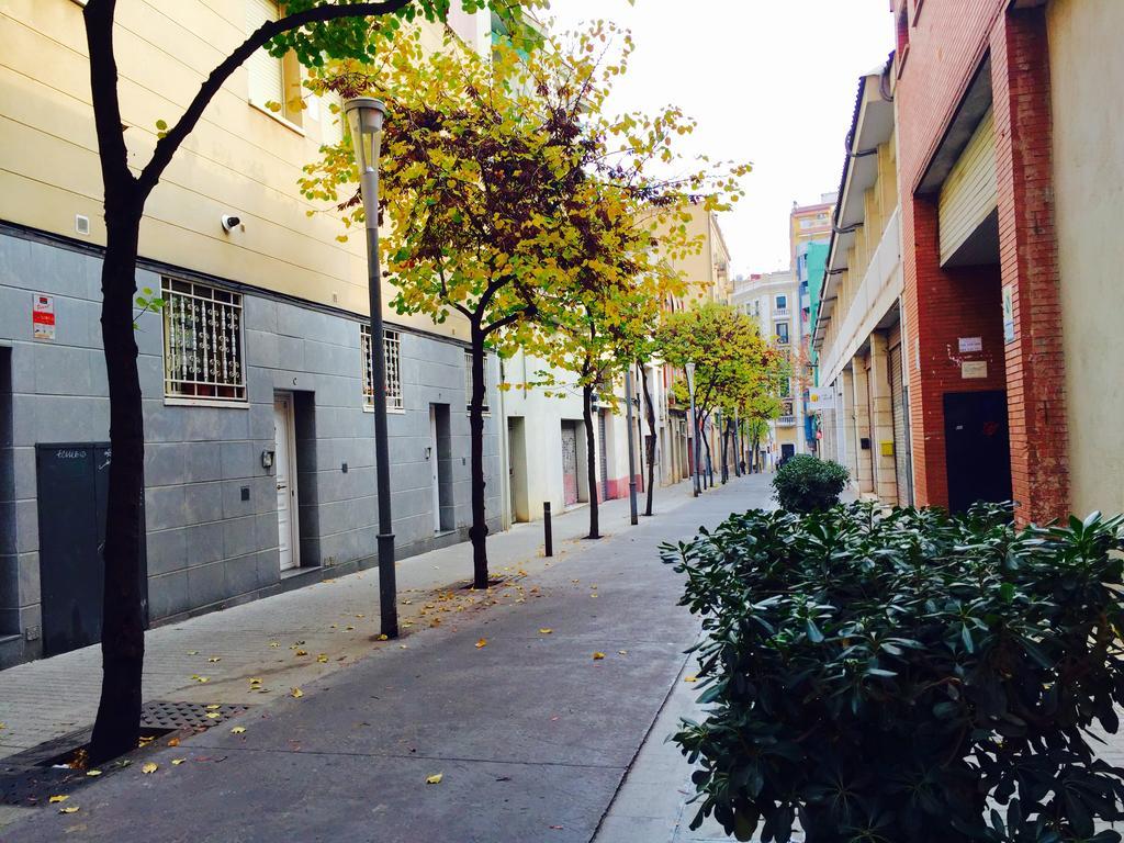 Apartments Barcelona Sagrada ภายนอก รูปภาพ